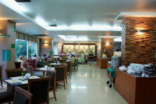 Hotel Seabreeze Jomtien Resort