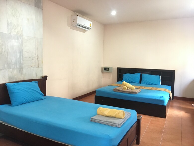 Hostal Anchana House