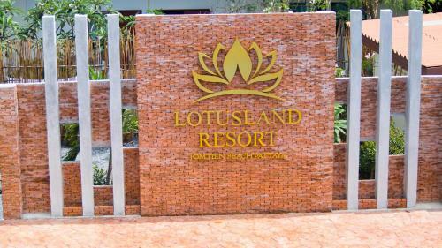 Hotel Lotusland Resort