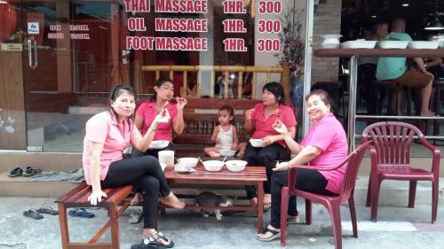 Hostal Cheap Rooms Guesthouse