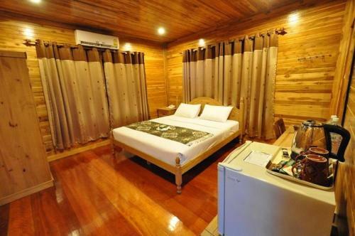 Basaya Beach Hotel & Resort