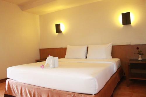 Sunshine Hotel & Residences
