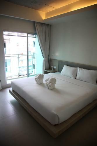 Sunshine Hotel & Residences