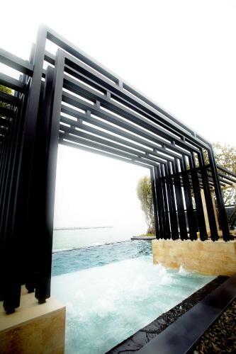 Hotel Cher Resort