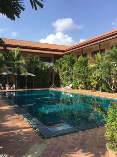 Hotel Siam Tara Resort