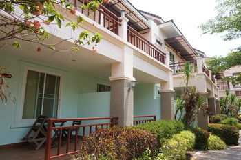 Tonwa Resort Hotel