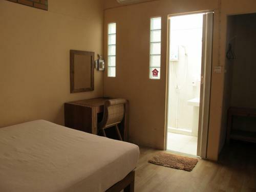 Hostal Baan Songjum