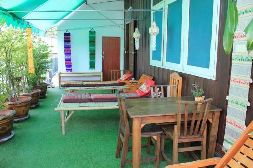 Albergue Absolute House