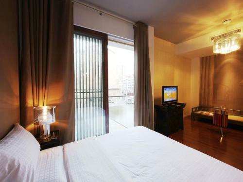 China Community Culture & Art Hotel
