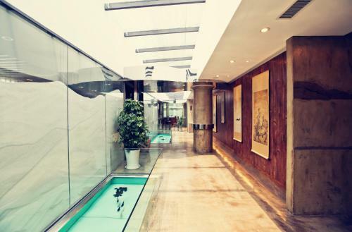 China Community Culture & Art Hotel