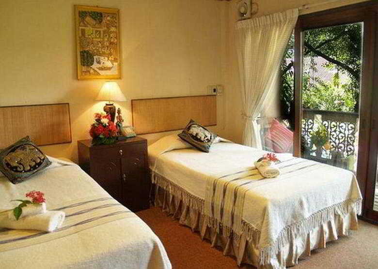 Mae Hong Son Mountain Inn Hotel & Resort