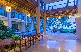 Hotel Lanta Pura Beach Resort