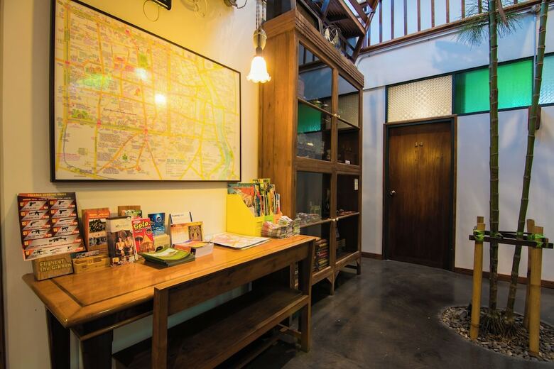 Hostal Pak Chiang Mai