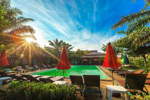 Hotel Lanta Klong Nin Beach Resort