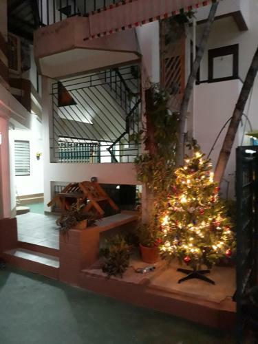 Hostal Dutch Guest House