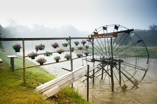 Hotel Baan Pai Riverside Resort