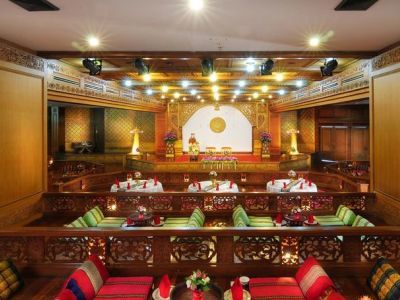 Hotel Lotus Pang Suan Kaew