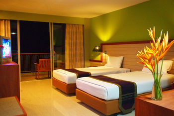 Long Beach Cha Am Hotel