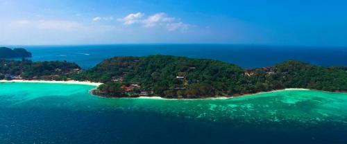 Hotel Phi Phi Natural Resort