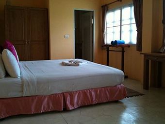 Hotel Baanrajdamnern Hua Hin