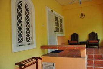 Hotel Baanrajdamnern Hua Hin