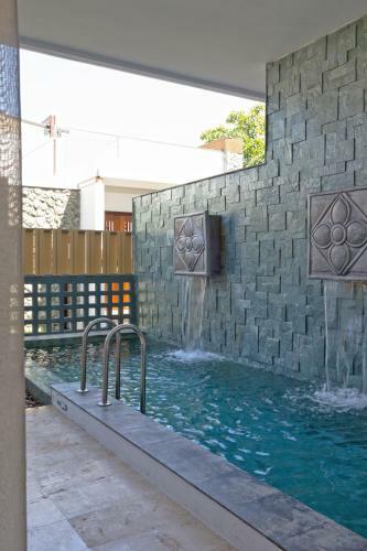 Hotel The Nchantra Pool Suite Phuket