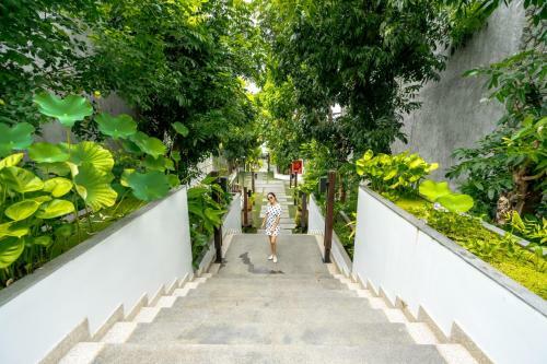 Hotel The Nchantra Pool Suite Phuket