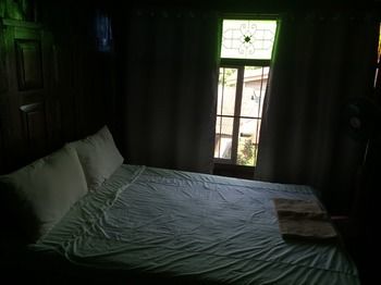 Hostal Baan Are Gong Riverside Homestay