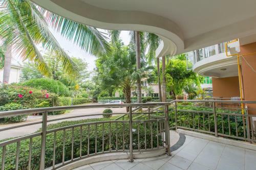 Sanya Blue Ocean Yefeng Seaview Apartment