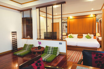 Hotel Charlie House Pin Klao