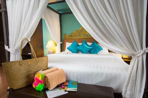 The Fair House Beach Resort & Hotel