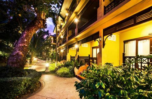 The Fair House Beach Resort & Hotel