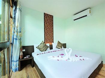 Phi Phi Sea Sky Resort