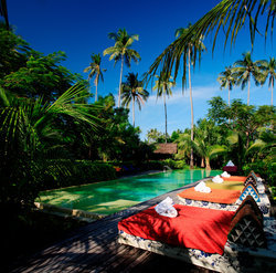 Hotel Zeavola Resort
