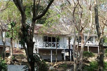 Sangthian Beach Resort