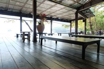 Sangthian Beach Resort