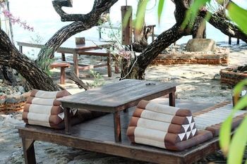 Sangthian Beach Resort