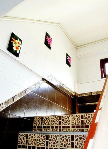 Jirawan Hotel