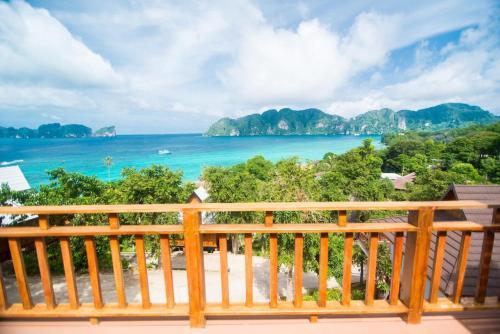 Hotel Phi Phi The Beach Resort
