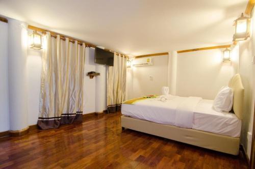 Hotel Phi Phi The Beach Resort