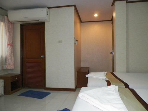 Natacha Hotel