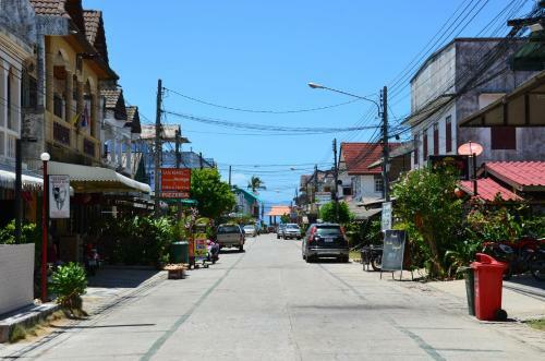 Baan Nana Villa