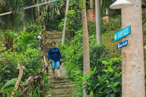 Hotel Phi Phi Sunset Bay Resort