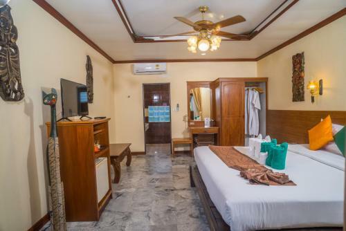 Hotel Samui Sense Beach Resort