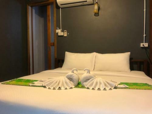 Hostal The Noi Guest House & Restaurant