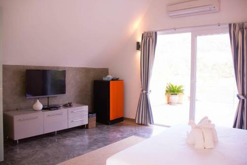 Koh Chang Beach Villas At Siam Royal View