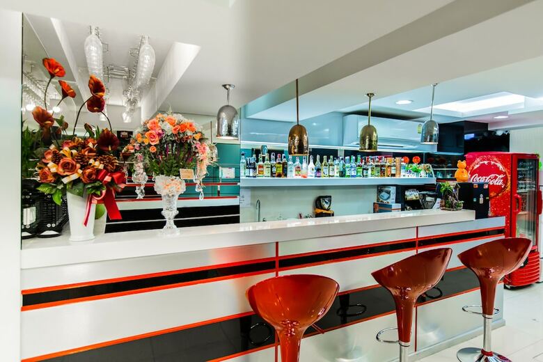 Le Touch� Hotel