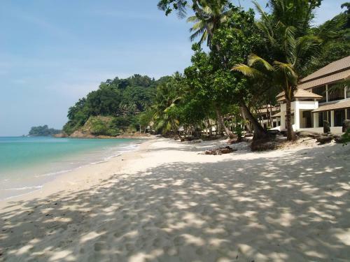 Hotel Siam Beach Resort