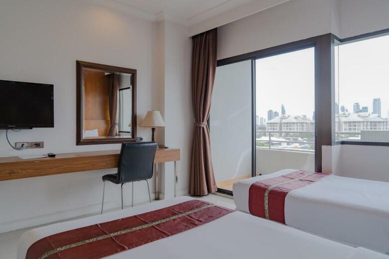 Forum Park Hotel