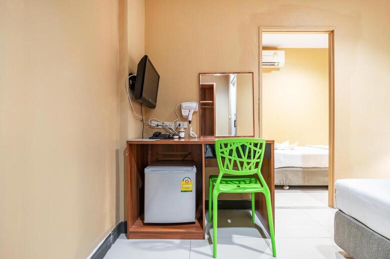 Hostal The Richy Place Guest House